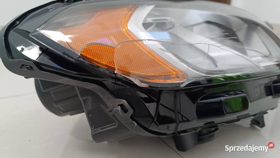 Ford Ecosport 2018 lampa prawy przód USA Lampy przednie Grudziądz