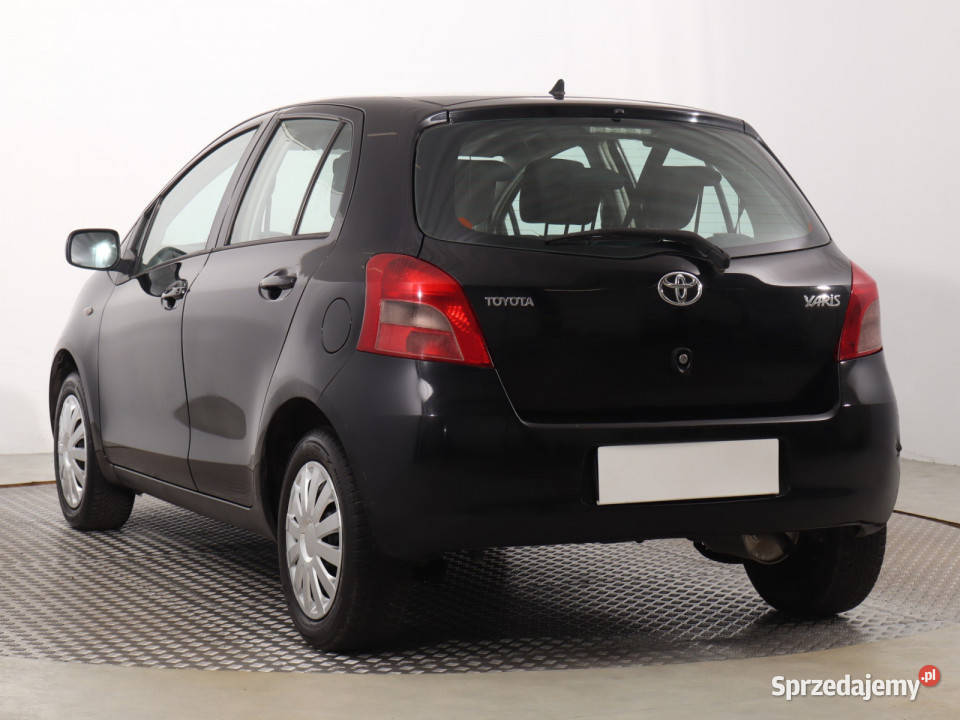 Toyota Yaris 10 VVTi manualna Katowice