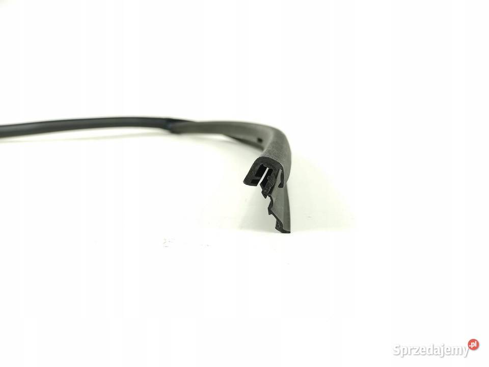 USZCZELKA SZYBY DRZWI LEWY TYŁ ROVER 400 45 MG
