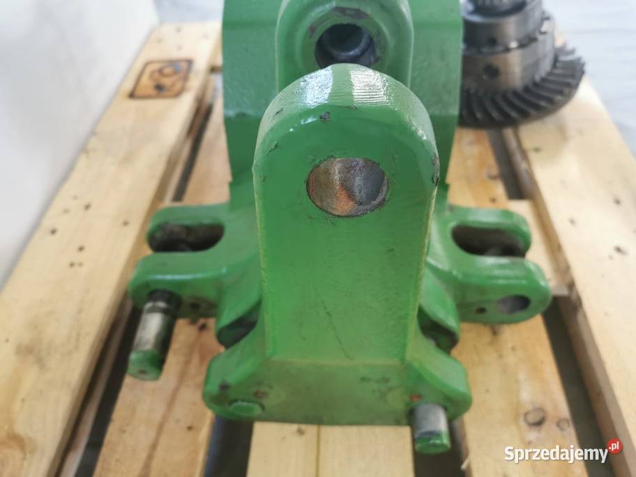 Atak kompletny przedni John Deere 6155 R 14X31 Wilkowo sprzedam