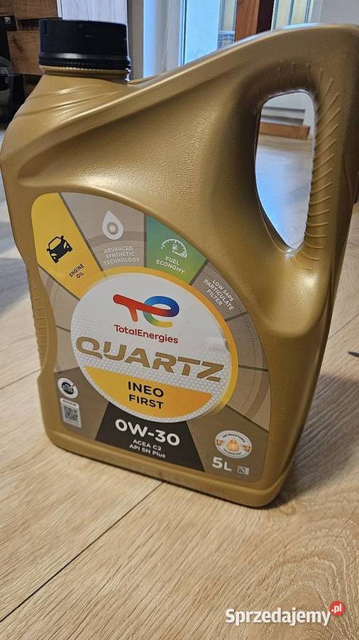 Olej silnikowy Total Quartz Ineo First 0W30 5L Poznań