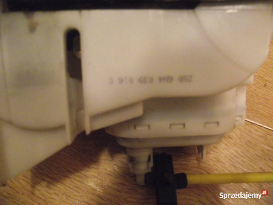 Vw Polo zamek drzwi 6N4 839 016C osobowe dolnośląskie Wrocław