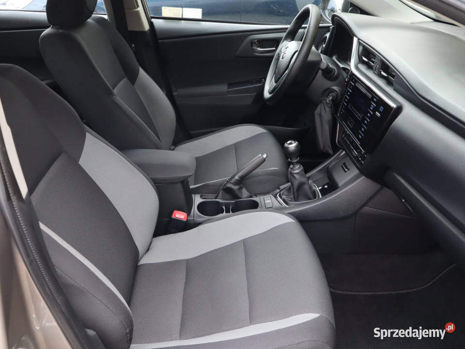 Toyota Auris 13 Dual VVTi Katowice