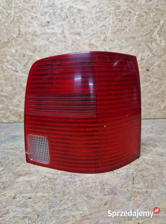 passat b5 kombi lampa prawy tył tył prawy