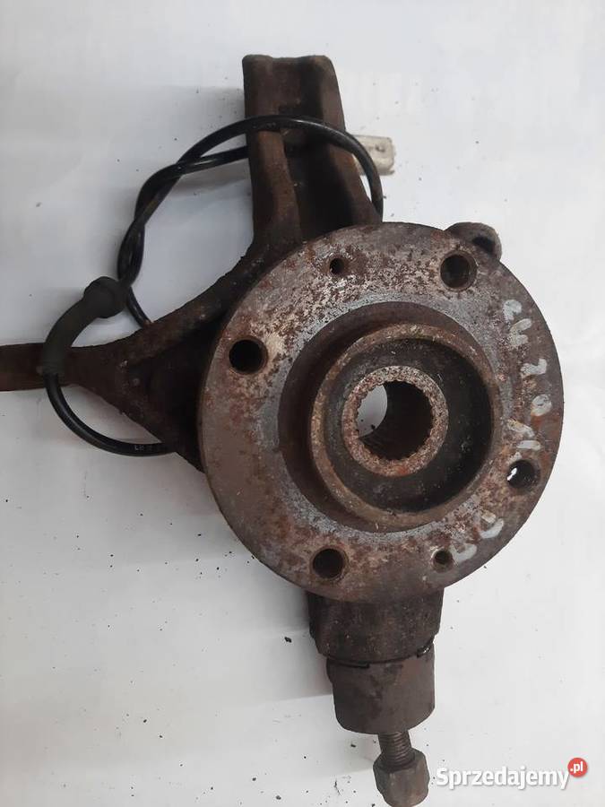 Citroen C4 20 16V Prawa zwrotnica osobowe Ksawerów