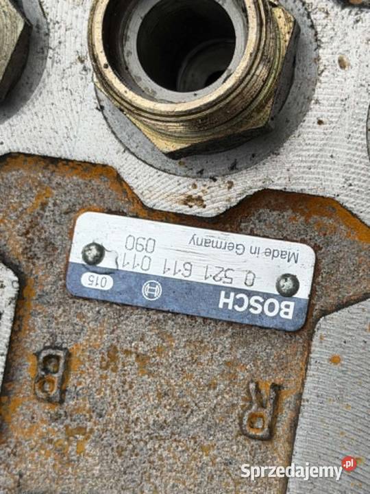 Rozdzielacz hydrauliczny trzysekcyjny BOSH 0 521 Układ kierowniczy śląskie Antonie sprzedam