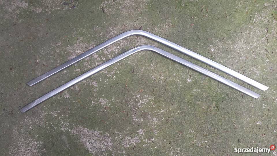 Listwy boczne drzwi Fiat 125p