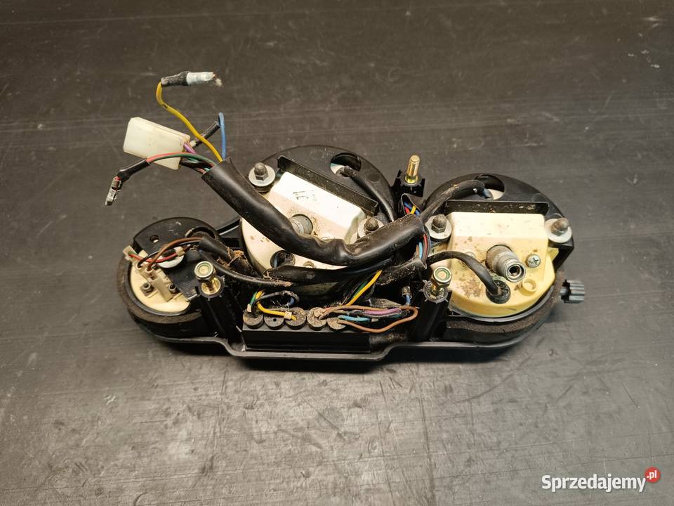 Licznik zegary wskaźnik części Yamaha TDR 125 małopolskie Gołaczewy