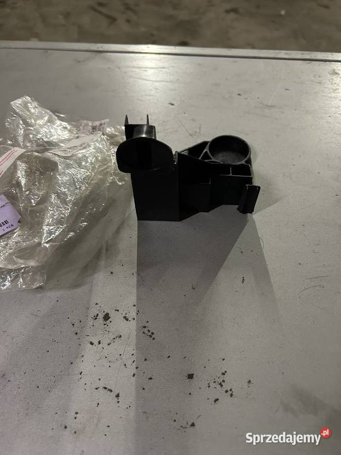 Ślizg przedniego zderzaka BMW e46 320D sprzedam