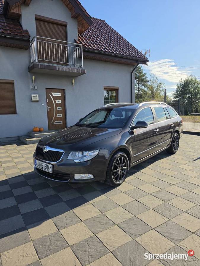 Skoda Superb 20 TDI z 2011 rokupiękny kolor Ciechocinek sprzedam