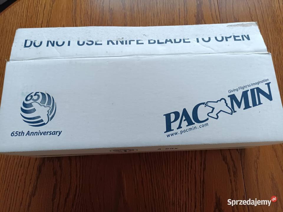 Model samolotu BOMBARDIER Learjet 70 wielkopolskie Poznań
