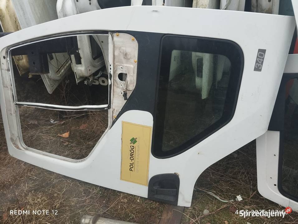 Szyba dolna drzwi prawe Renault midlum premium ciężarowe Mojusz sprzedam