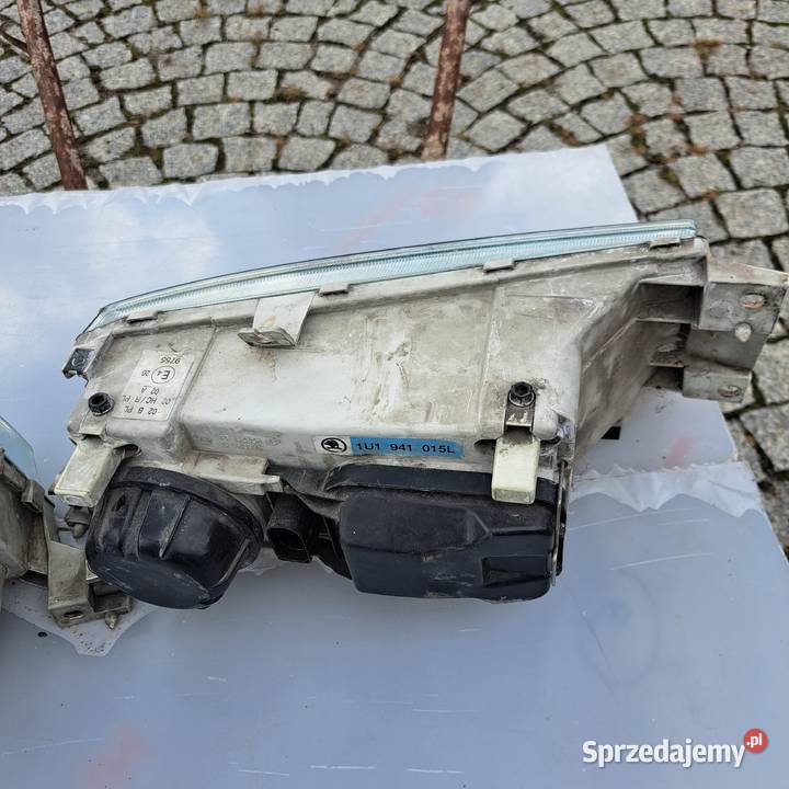 Refllektory skoda Octavia I Piotrków Trybunalski