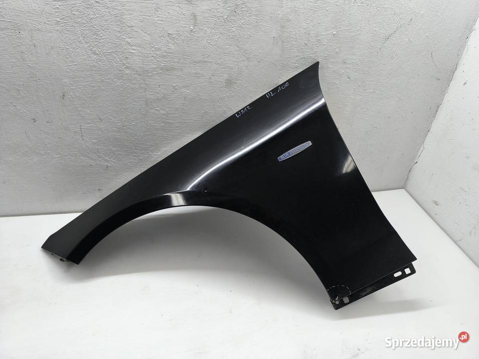 BŁOTNIK LEWY PRZÓD MERCEDES EKLASA W212 22 CDI osobowe