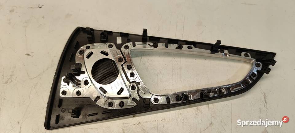 LISTWA DEKOR DRZWI AUDI A6 C7 LEWY TYŁ 4G0867419 Pozostałe Przystajń