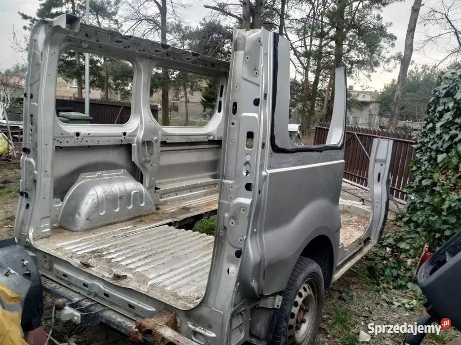 Sprzedam części karoserii Renault Trafic Karoseria Boronów