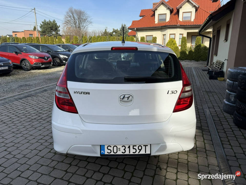 Hyundai i30 Rej032011 14 109 LPG Klimatronik I ABS Motoryzacja Orzech