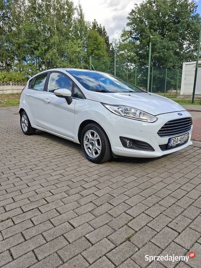 Ford Fiesta stan zadbany wielofunkcyjna kierownica Boguszów-Gorce sprzedam
