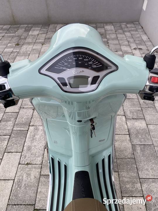 Vespa Primavera 125 5600 oryginalny lakier małopolskie Trąbki