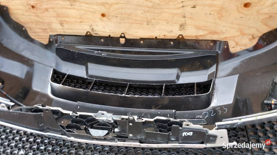 NISSAN XTRIAL T31 ZDERZAK PRZÓD KY0 HALOGEN