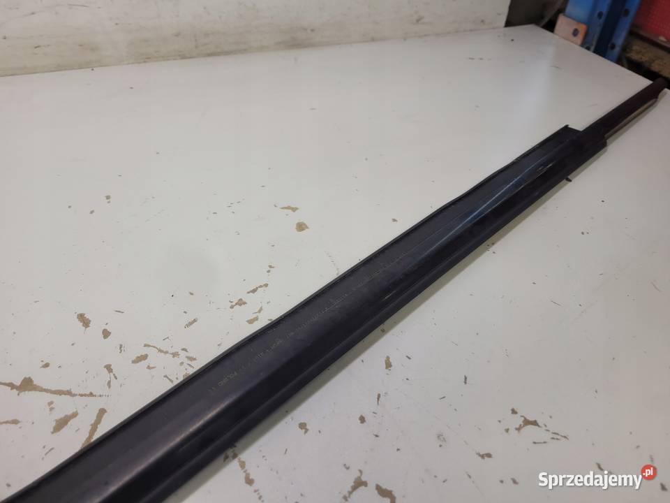 LISTWA DRZWI AUDI A7 LEWY PRZÓD 4G8853283B śląskie Przystajń