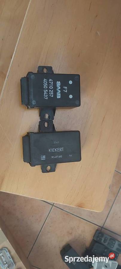 Moduł sterownik zamka 4710257 90457682 Saab osobowe Szczecin