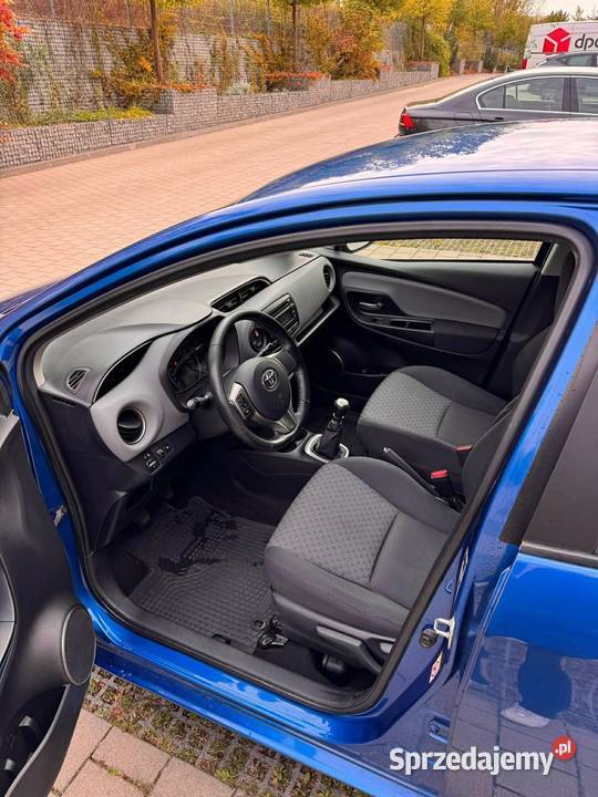 Toyota Yaris lift Salon Polska niski przebieg Zgierz