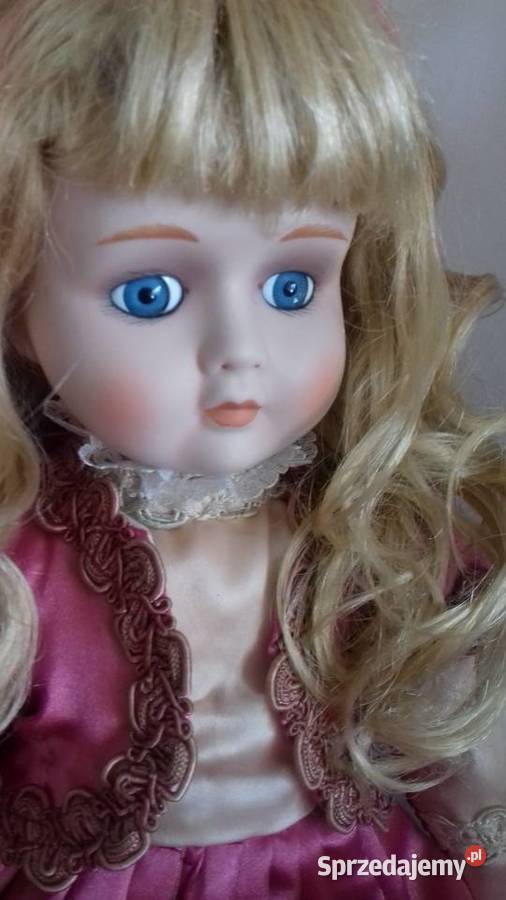 Lalka porcelanowa vintage różowa sukienka Bieruń