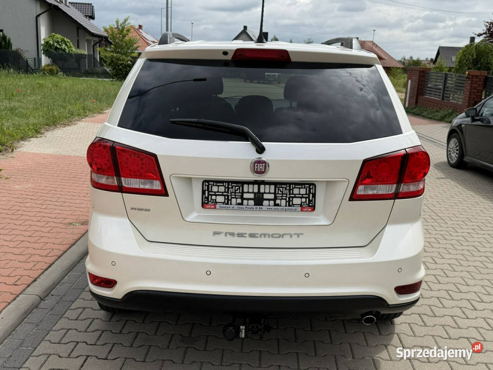 Fiat Freemont Fiat Freemont 20CDTI 2015 7osobowy światła przeciwmgielne Gostyń