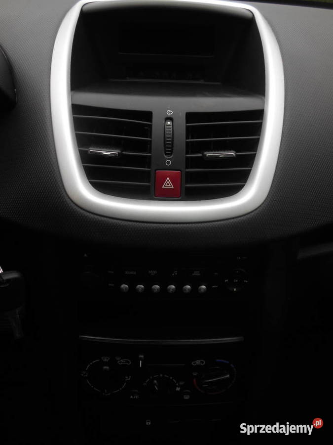 Peugeot 207 14 Serwisowany Bezwypadkowy Zadbany kurtyny powietrzne Lubin