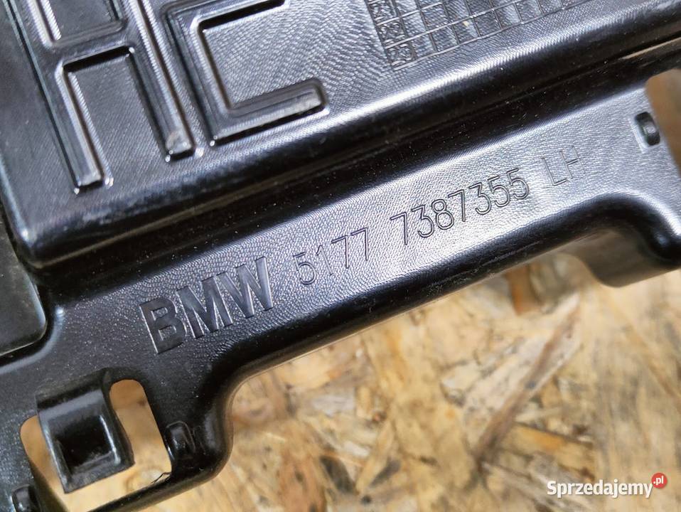 Ślizg Mocowanie Listwy Progowej BMW 6 G32 Pleszew