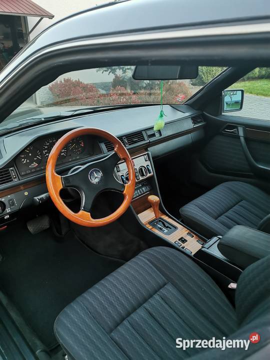Mercedes 124 coupe 300ce prosto z Niemiec Samochody osobowe Mokrsko Rządowe sprzedam