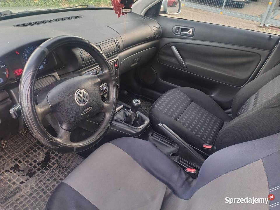 VW Passat 2000 18 benzyna Biała Podlaska
