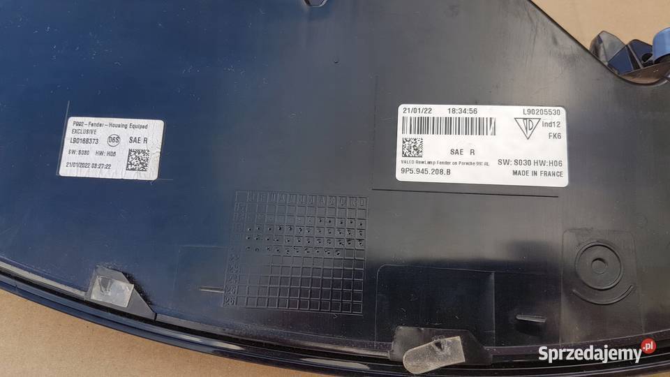LAMPY LR TYŁ PORSCHE 992 WERSJA USA osobowe Lampy tylne Międzychód
