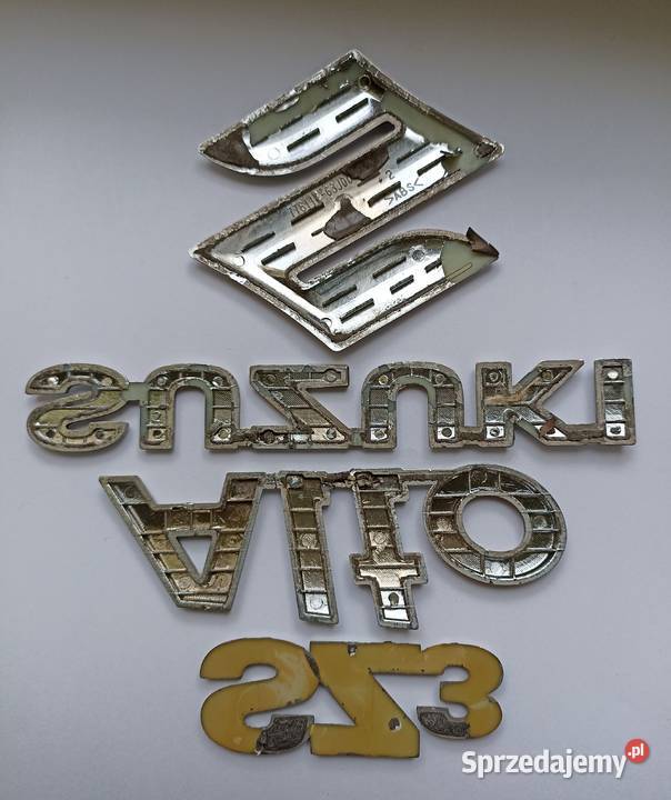 Napis emblemat Suzuki Alto VII 0914r kujawsko-pomorskie