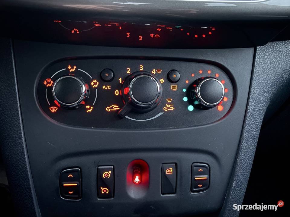 Dacia Sandero Stepway klimatyzacja Zamość