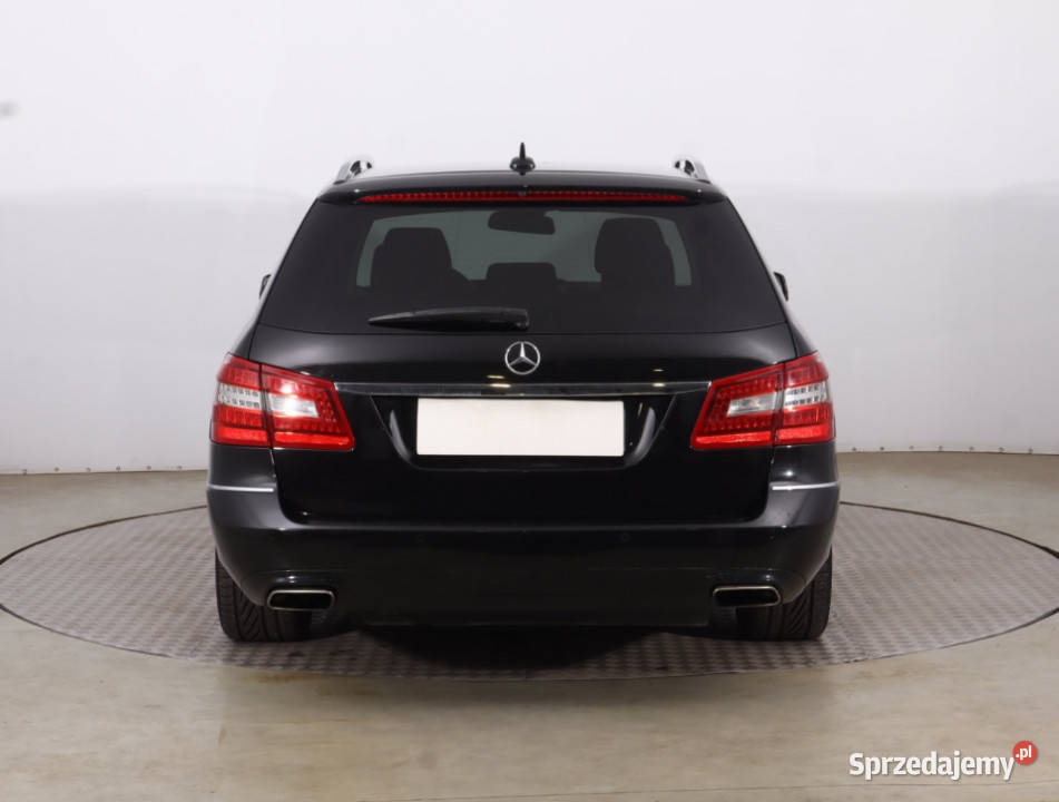Mercedes E E 200 mazowieckie Piaseczno