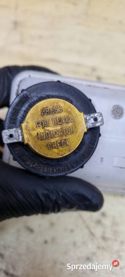 Fiat 126p zbiornik płynu hamulcowego osobowe Zabrze sprzedam