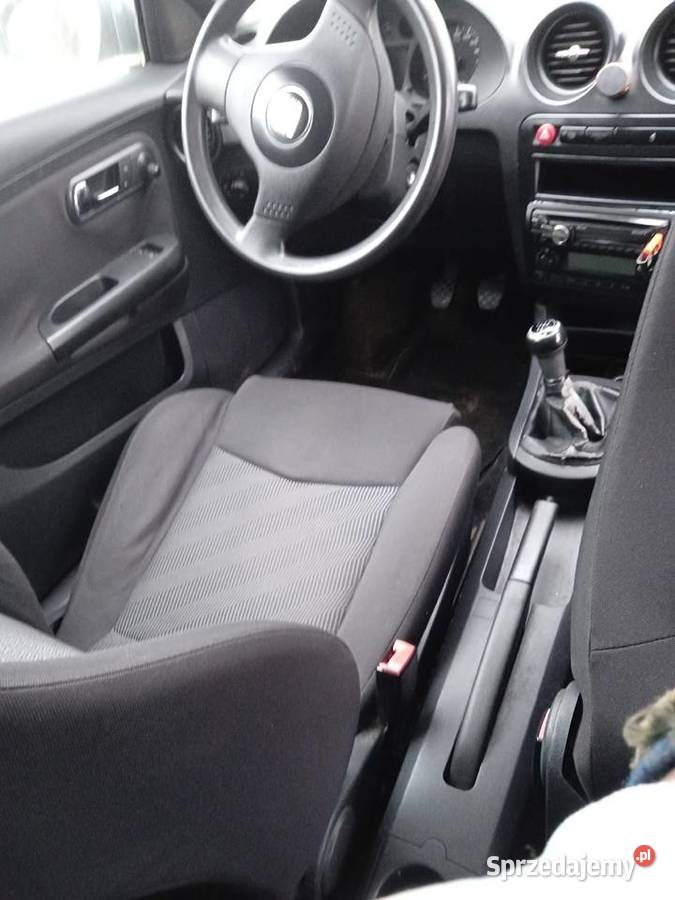 Seat Ibiza climatronik 14ben lakier metallic Ibiza Piotrków Trybunalski