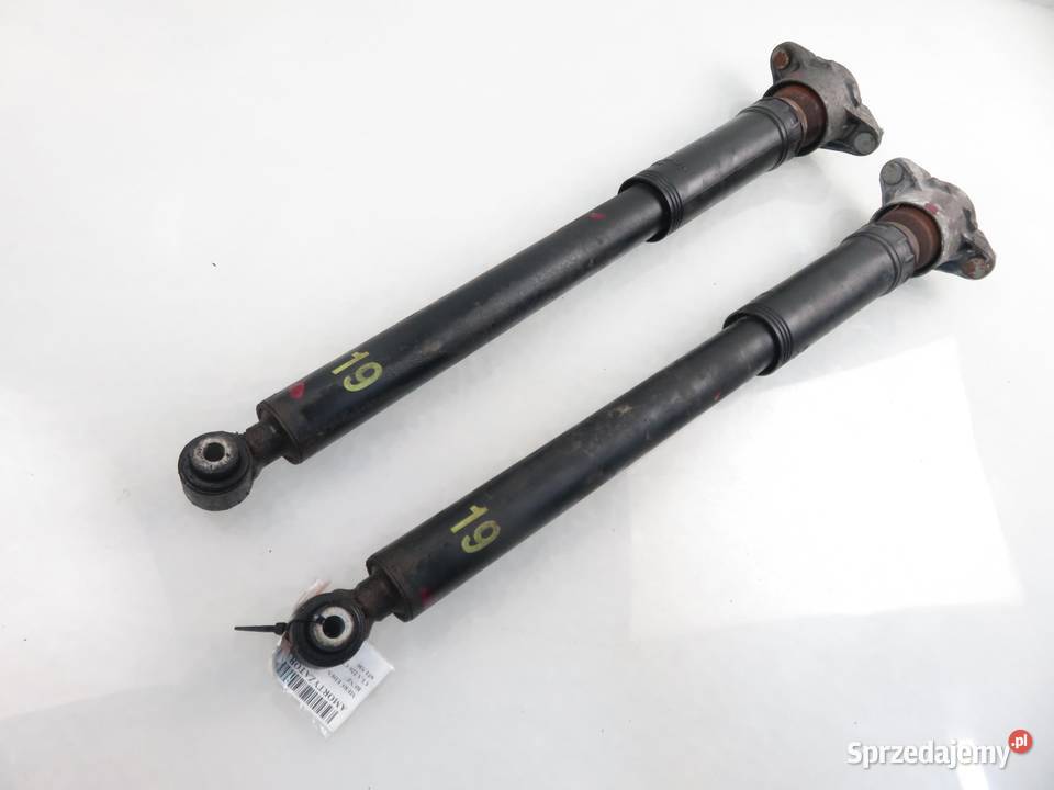 AMORTYZATORY TYŁ TYLNE MERCEDES CLA coupe C117 osobowe sprzedam