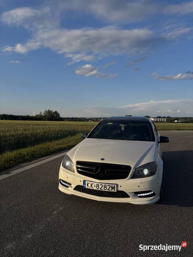 MercedesBenz Klasa C W204 30 2010 Pakiet AMG 350 świętokrzyskie Staszów