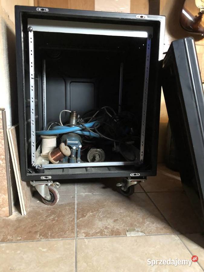 Skrzynia transportowa aluminiowa Wołów sprzedam