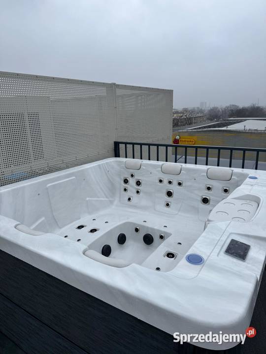 Jacuzzi 6osobowe promocja 10 55 dysz potrójna Oświęcim