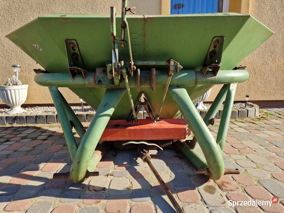 Rozsiewacz siewnik nawozu amazone zaf 603 f