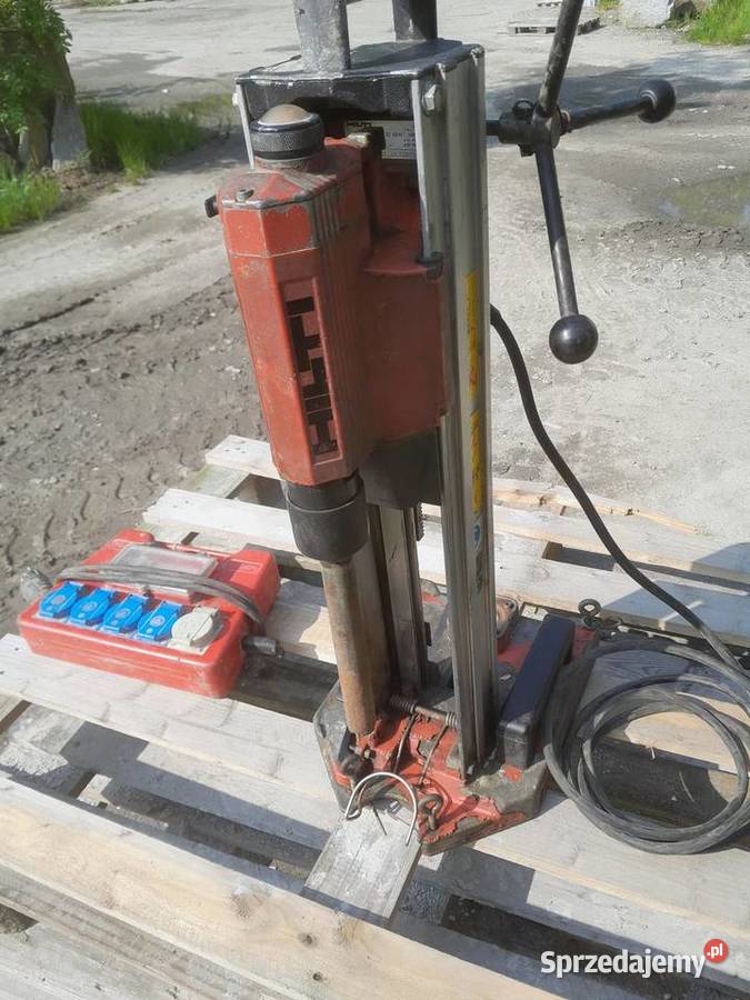 wiertnica do betonu i kamienia Hilti DCM1 na