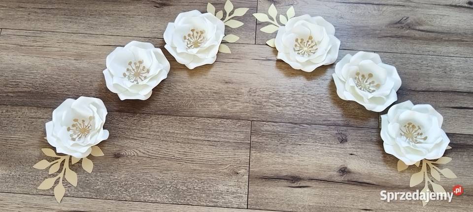 Kwiaty z papieru 3D Lądek