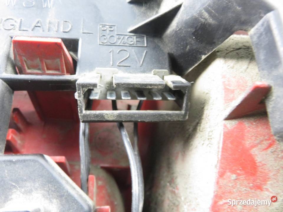 LAMPA LEWA TYLNA AUDI A4 B5