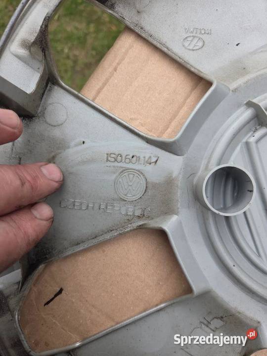 Kołpak 14 VW UP 14 1S0601147 dolnośląskie