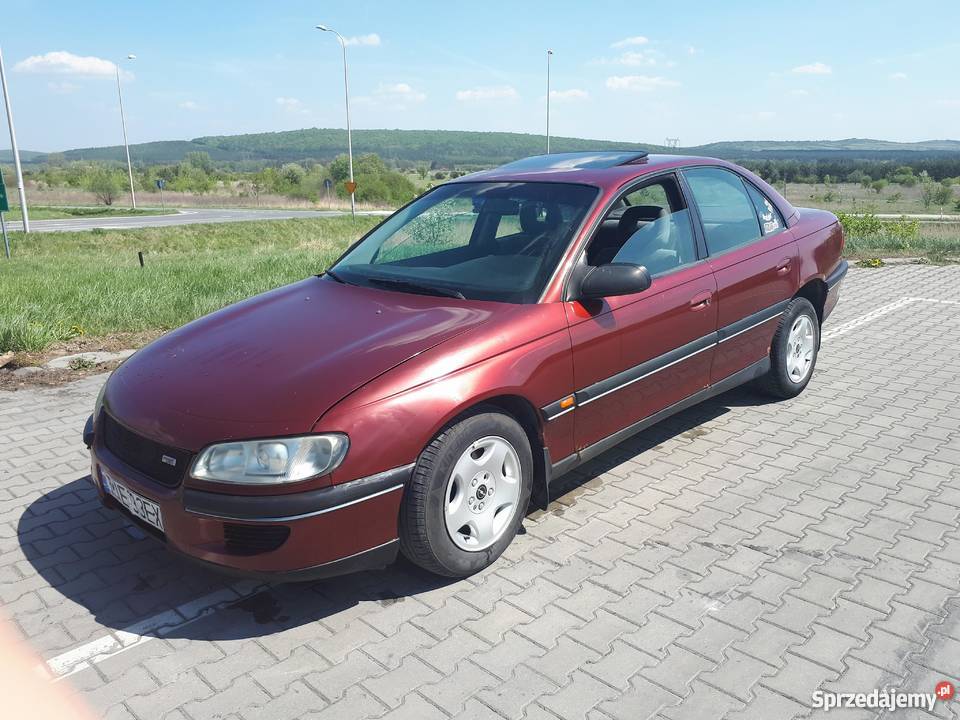 Opel Omega 20 8v bordowy świętokrzyskie