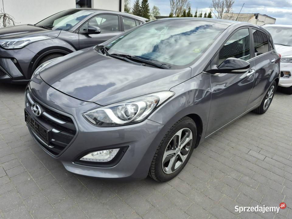 Hyundai i30 16 benzyna PANORAMA navi kamera led Drelów